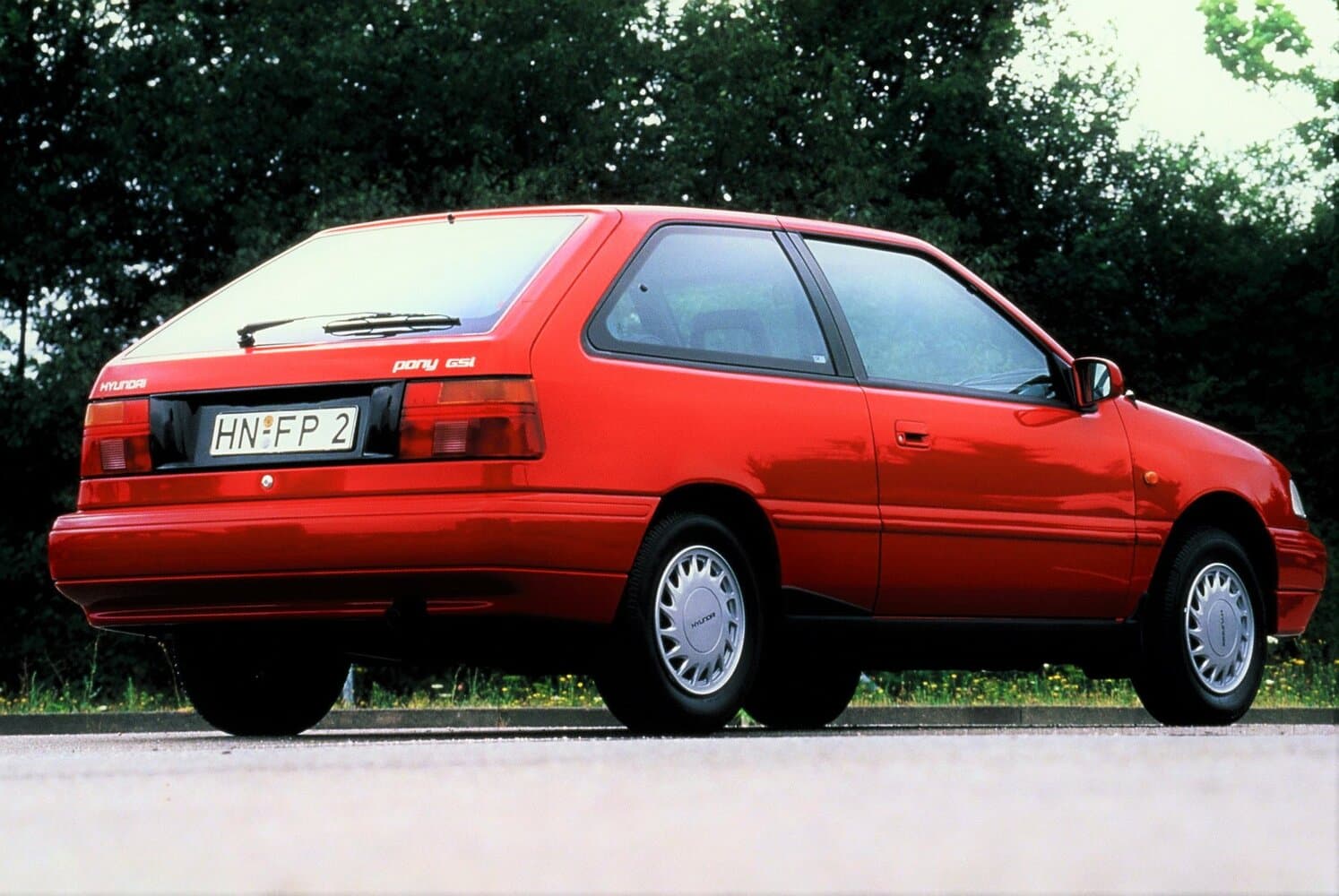 Hyundai Pony X2 Хэтчбек 3 дв., фото 3