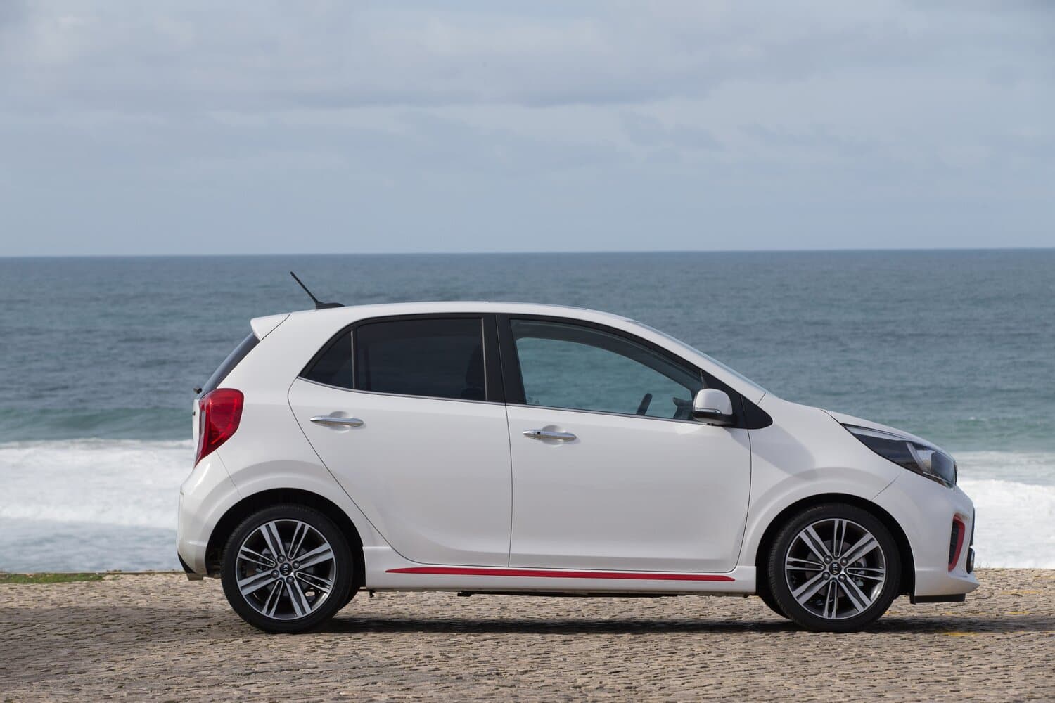 Kia Picanto III Хэтчбек 5 дв. GT Line, фото 2
