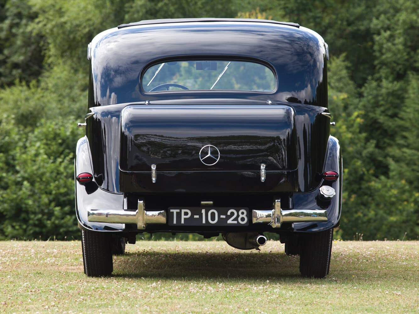 Mercedes-Benz W142  Лимузин, фото 4