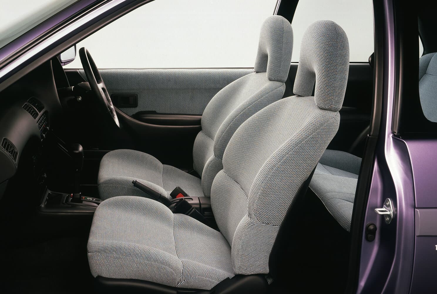 Toyota Corolla II IV (L40) Хэтчбек 3 дв., фото 3
