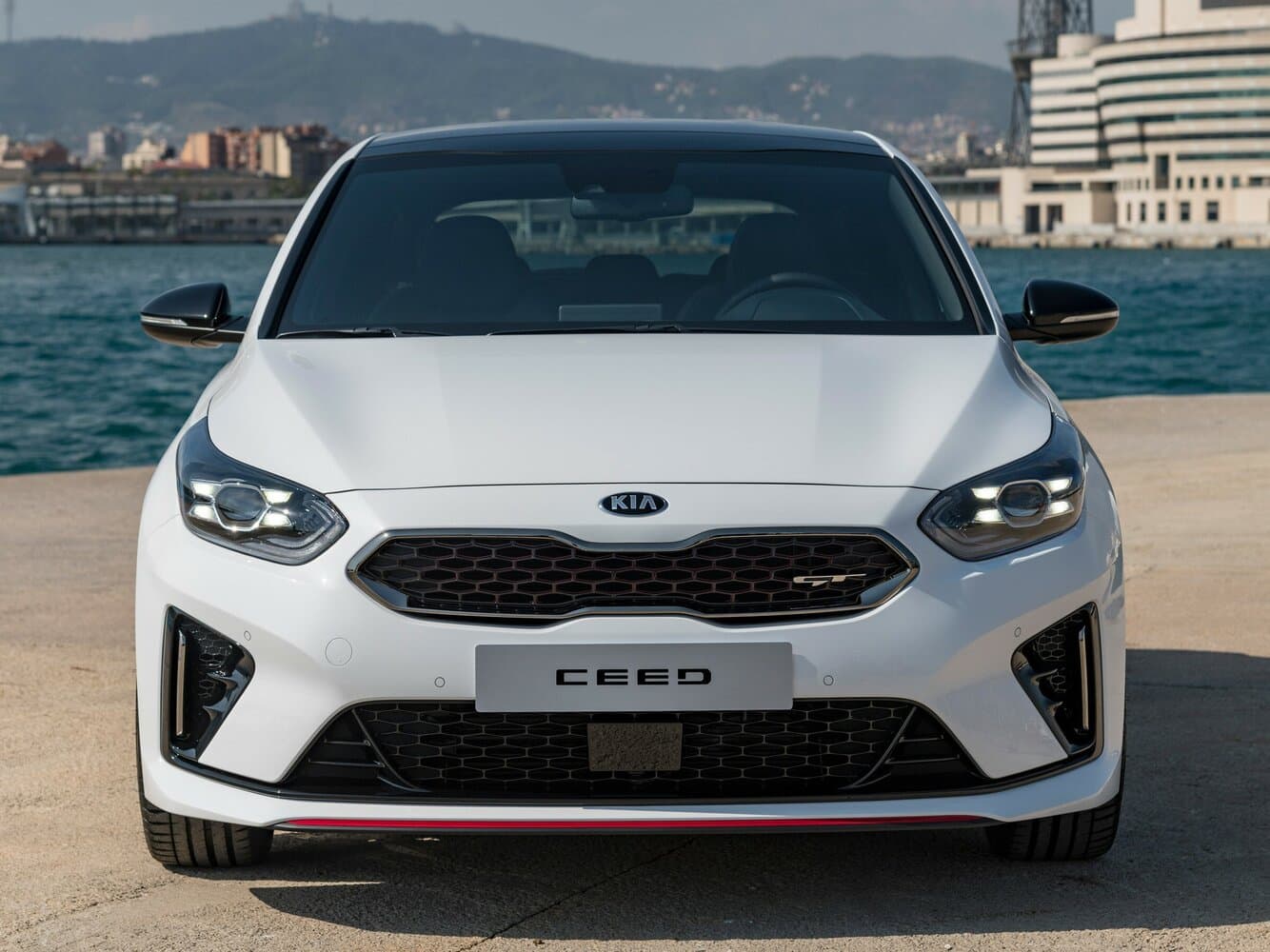 Kia Ceed GT II Хэтчбек 5 дв., фото 3