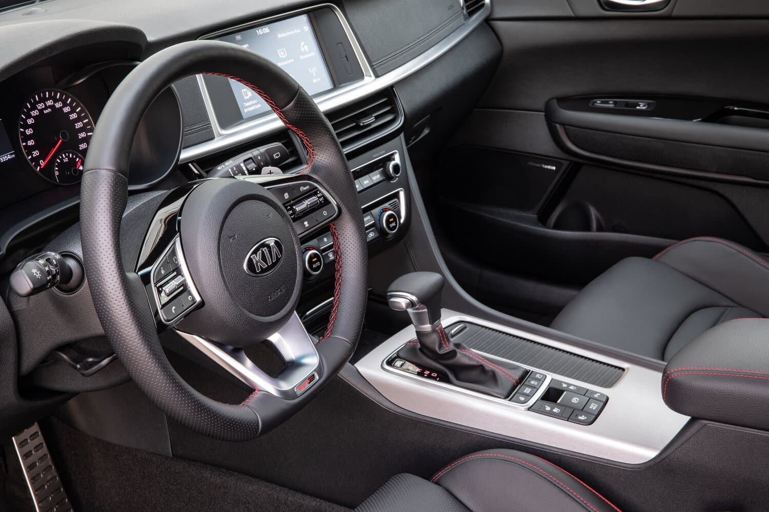 Kia Optima IV Рестайлинг Универсал 5 дв., фото 9