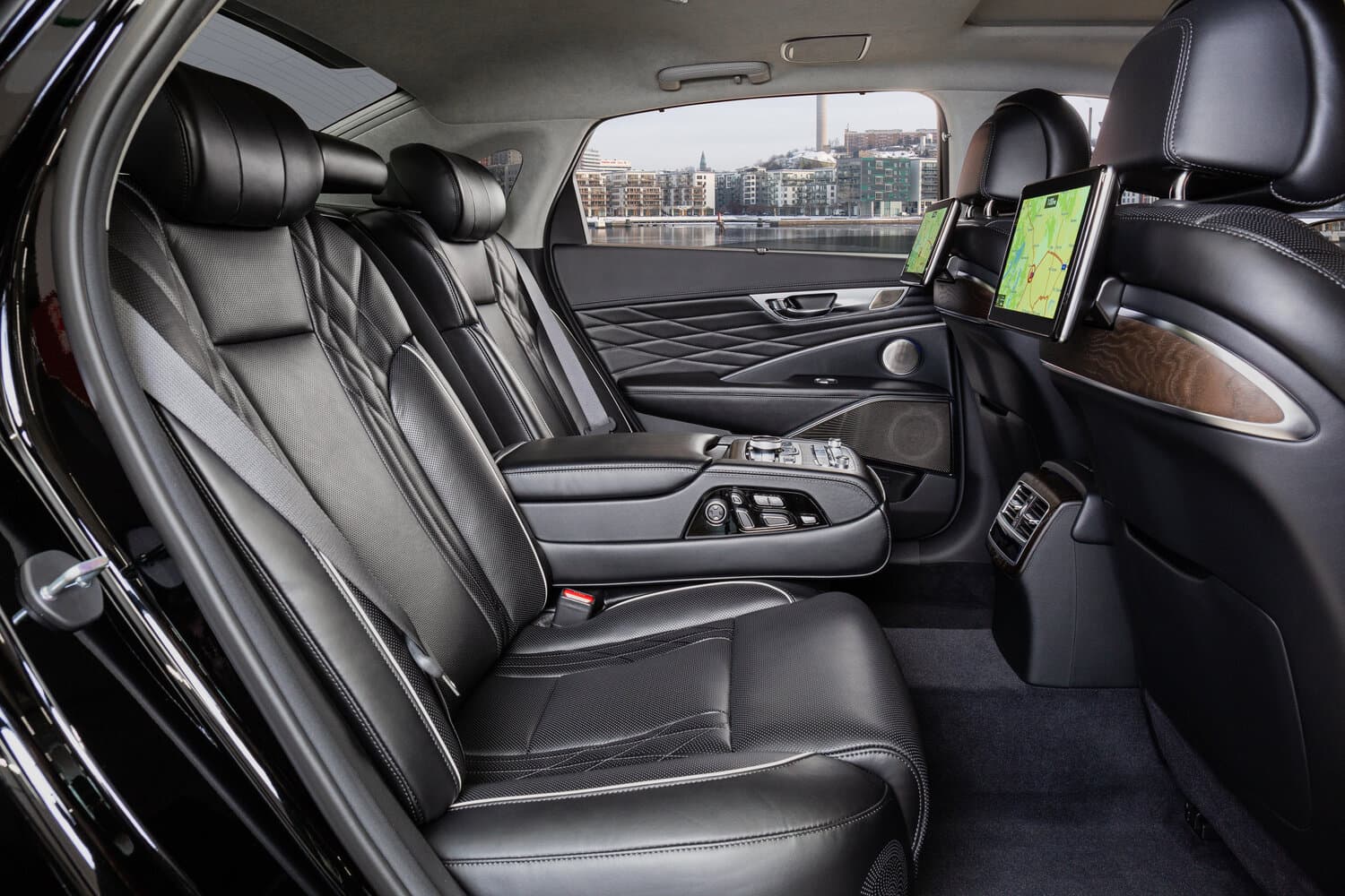 Kia K900 II Седан, фото 10