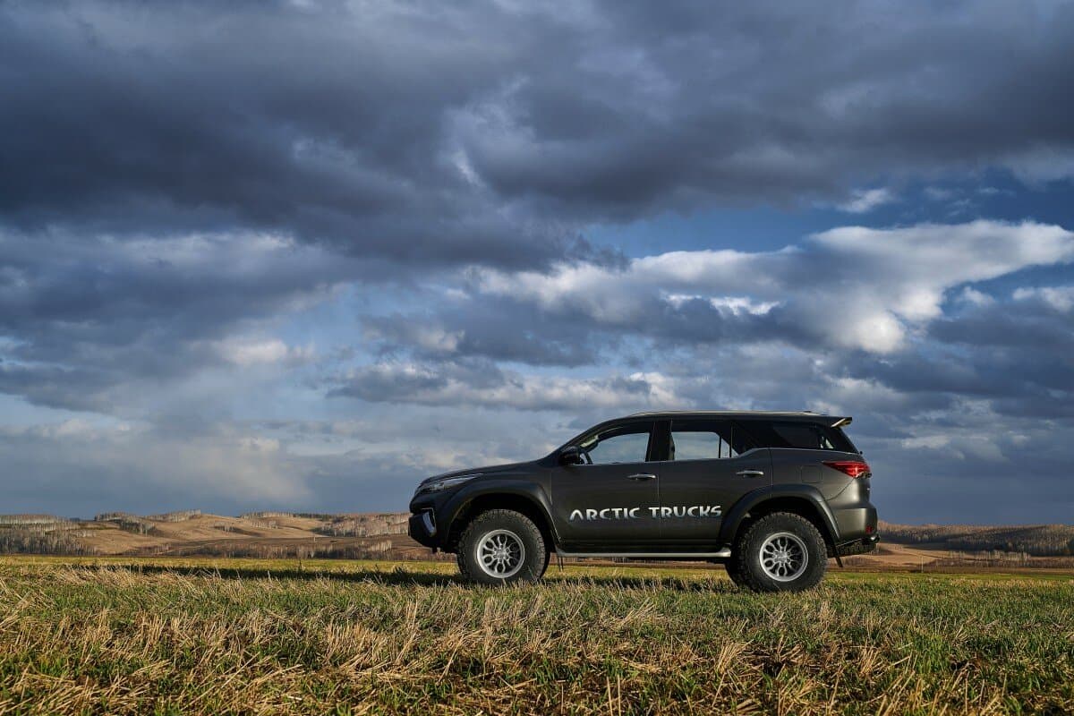 Toyota Fortuner II Внедорожник 5 дв. Arctic Trucks, фото 2