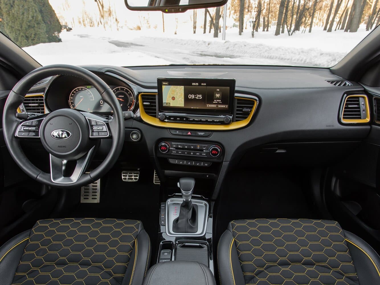 Kia XCeed I Хэтчбек 5 дв., фото 19