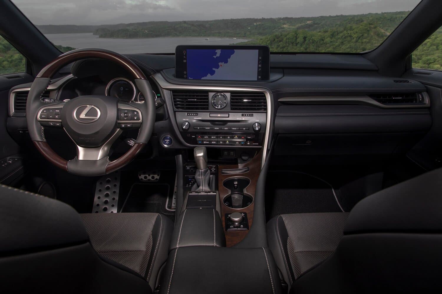 Lexus RX IV Рестайлинг Внедорожник 5 дв., фото 6