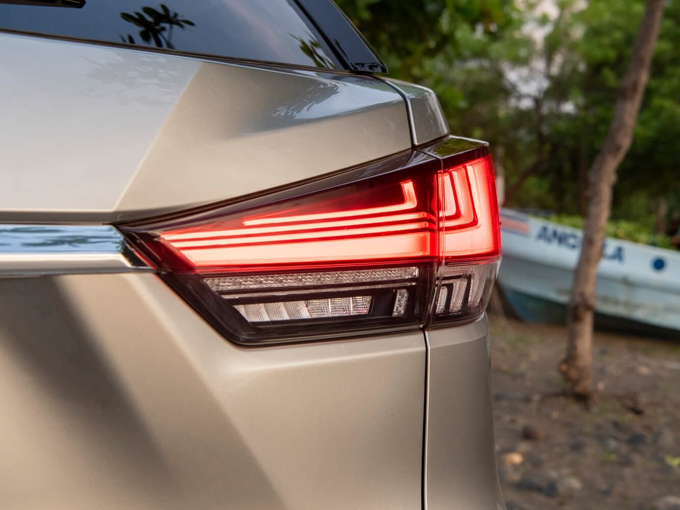 Lexus RX IV Рестайлинг Внедорожник 5 дв. L, фото 16