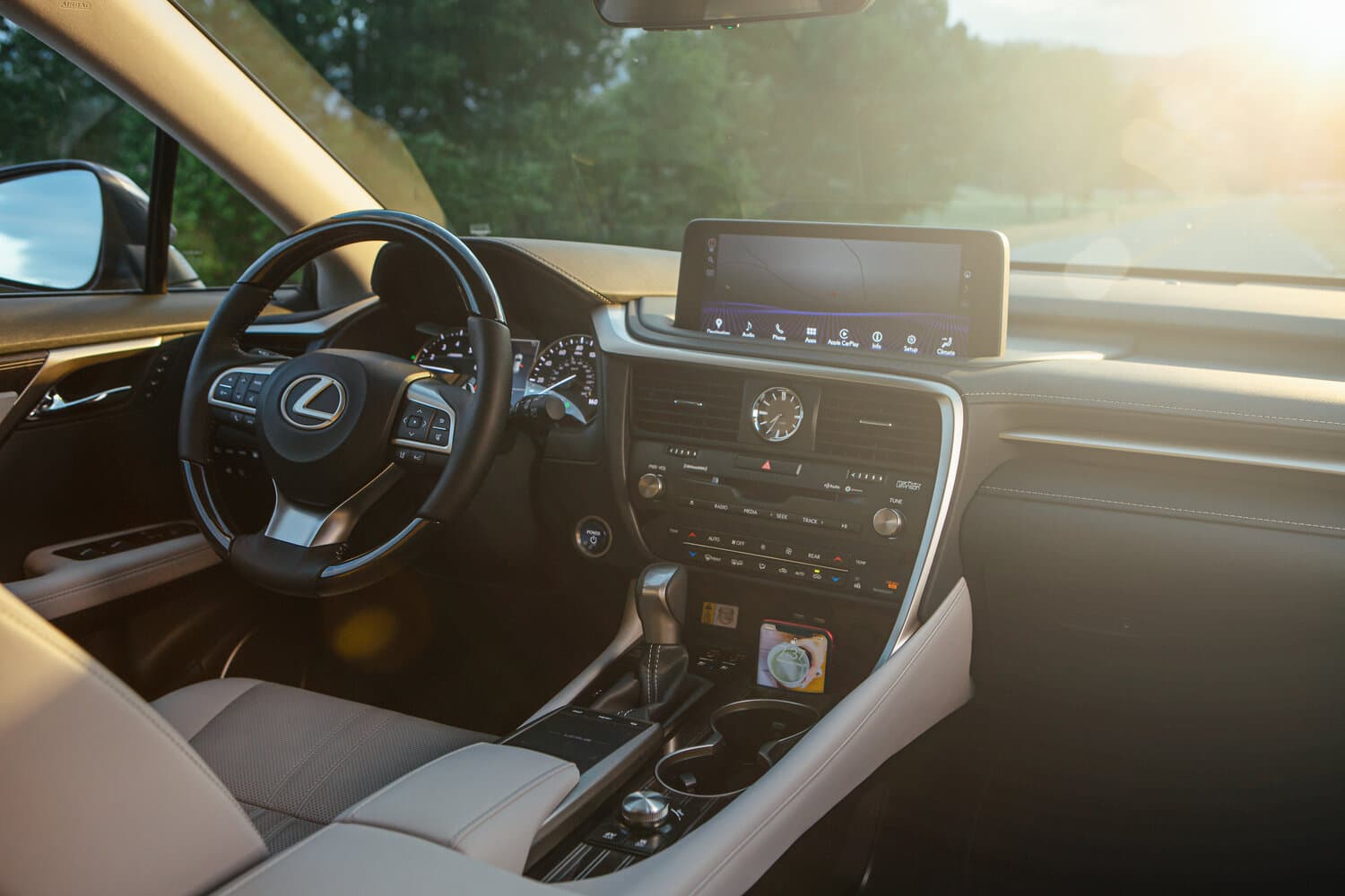 Lexus RX IV Рестайлинг Внедорожник 5 дв. L, фото 7