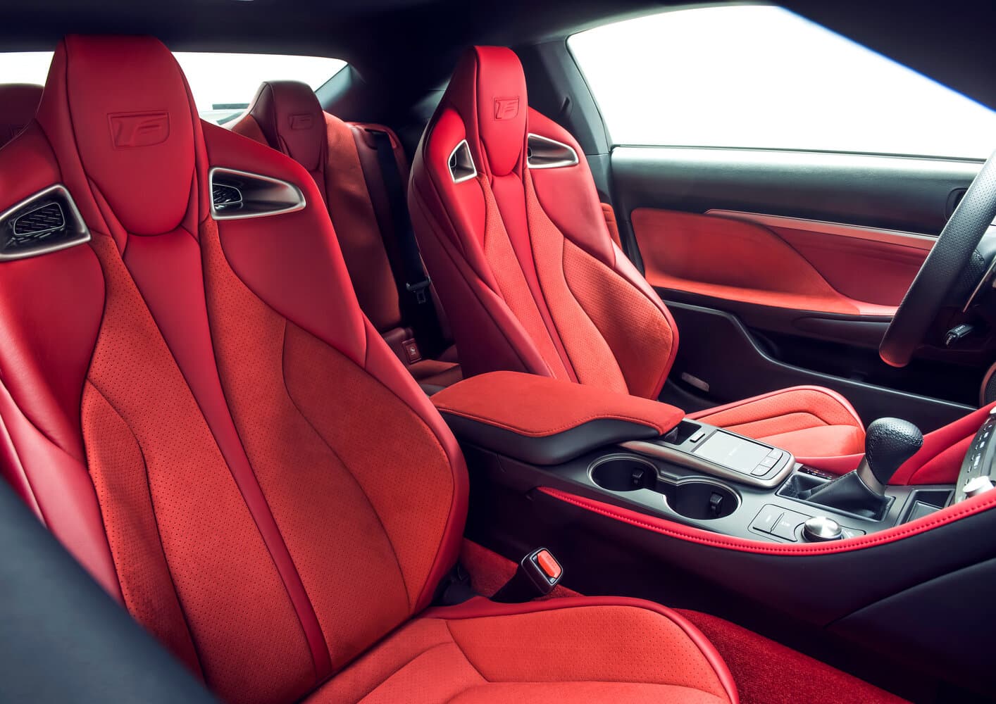 Lexus RC F I Рестайлинг Купе, фото 12