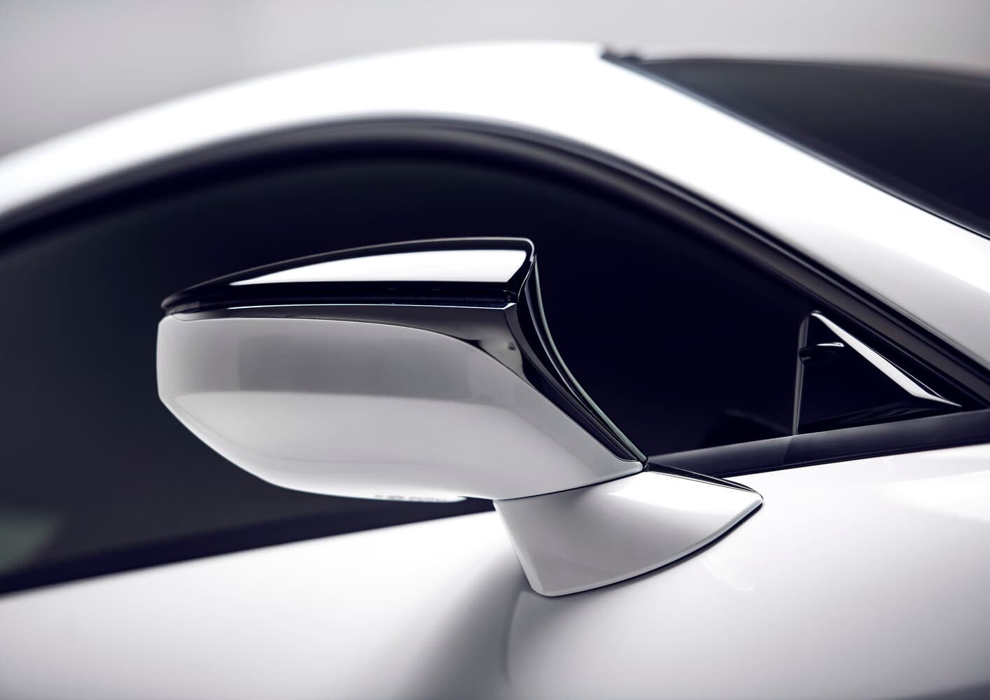 Lexus RC F I Рестайлинг Купе, фото 9