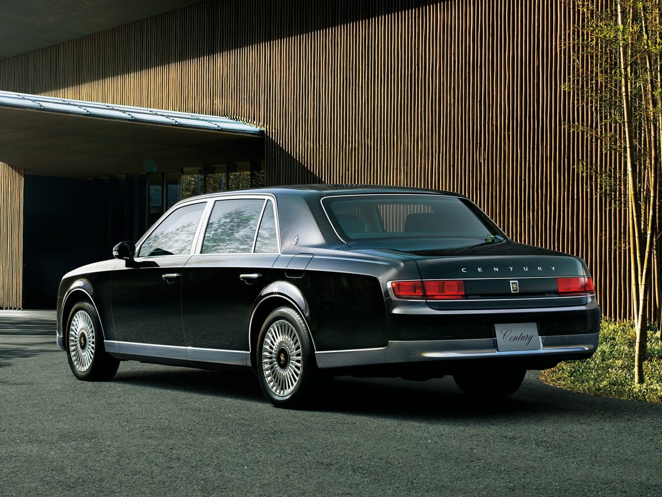 Toyota Century III (G60) Седан, фото 4