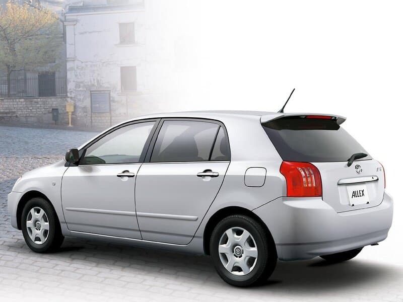 Toyota Allex I Рестайлинг Хэтчбек 5 дв., фото 3