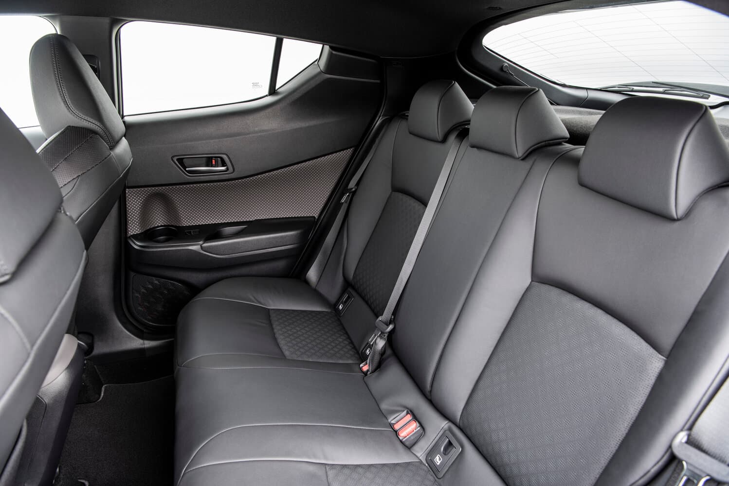 Toyota C-HR I Рестайлинг Внедорожник 5 дв., фото 9
