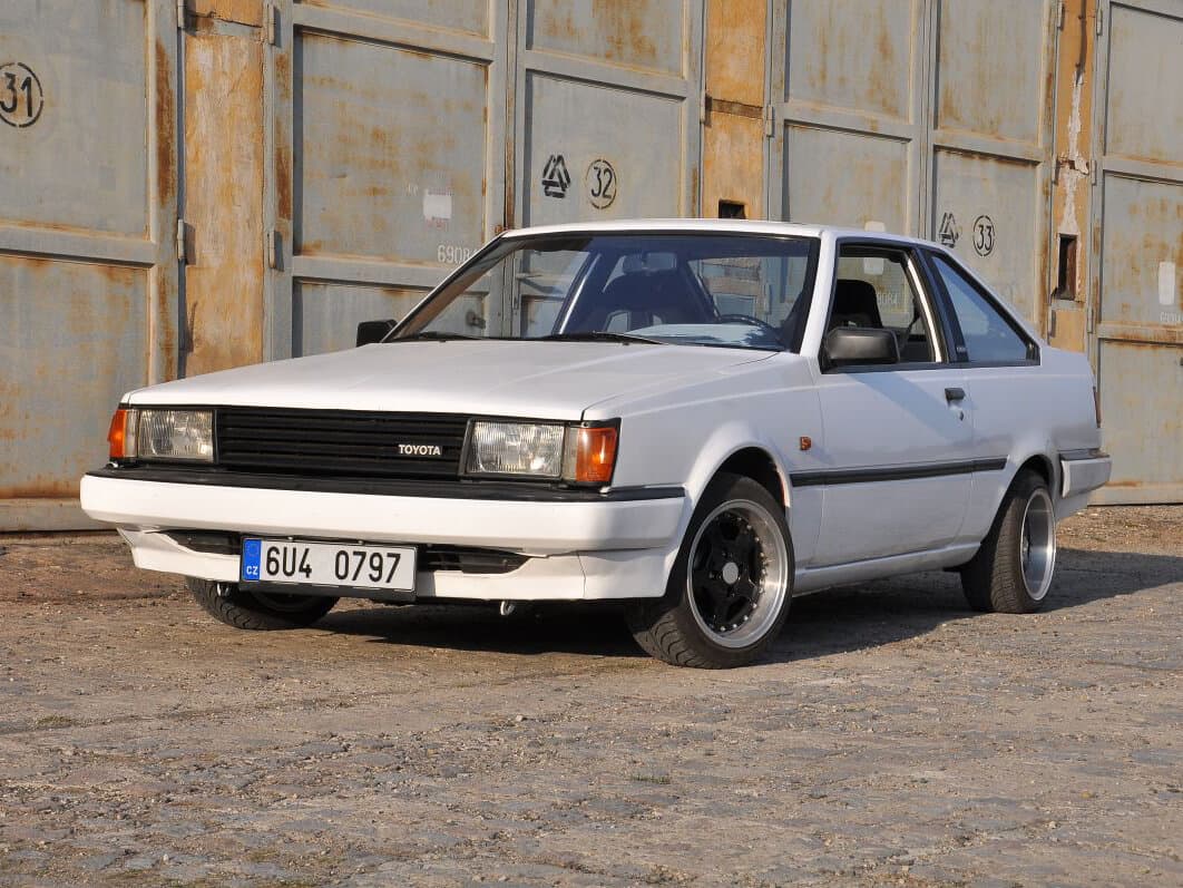Toyota Carina III (A60) Купе