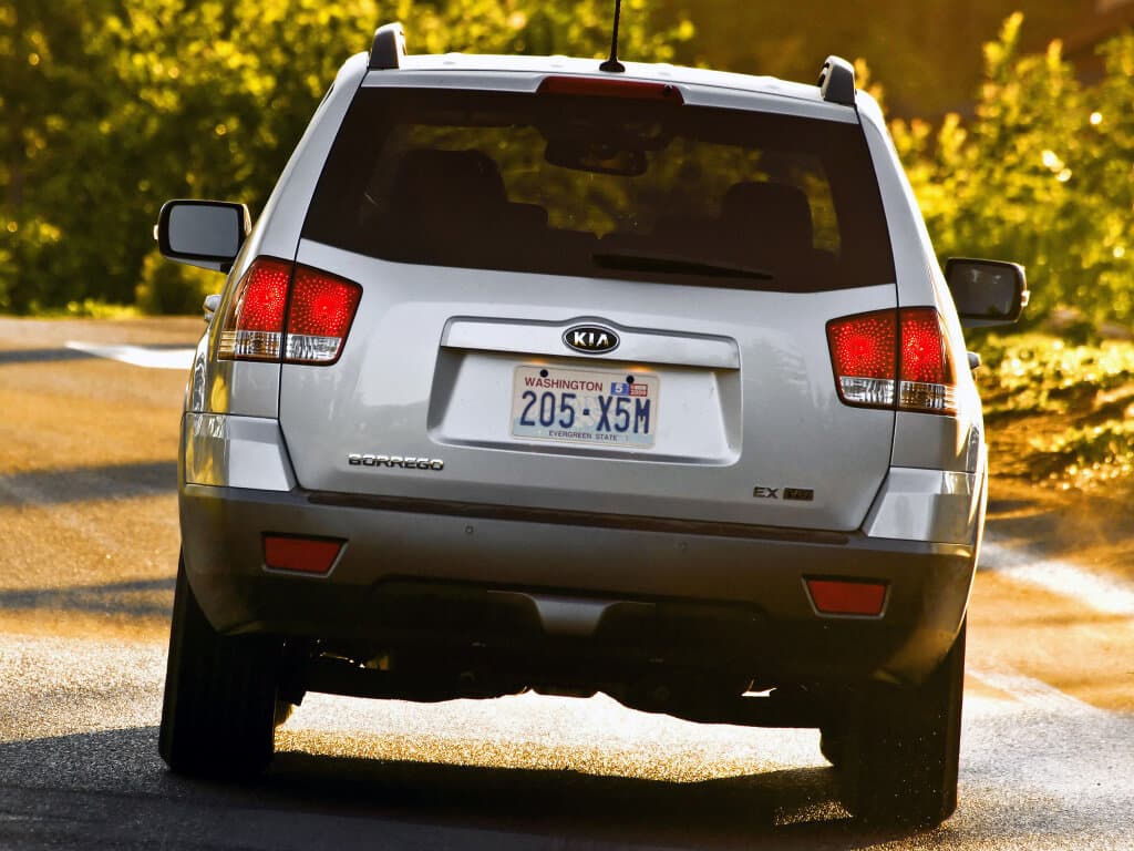 Kia Borrego