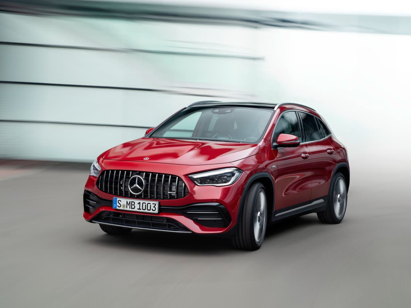Mercedes-Benz GLA AMG II (H247) Внедорожник 5 дв., фото 3