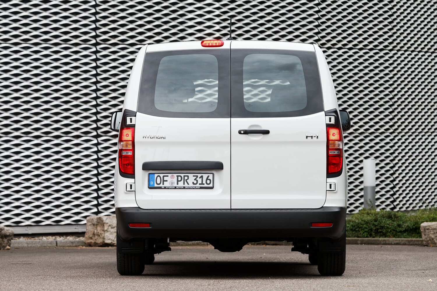 Hyundai H-1 II Рестайлинг Фургон, фото 4