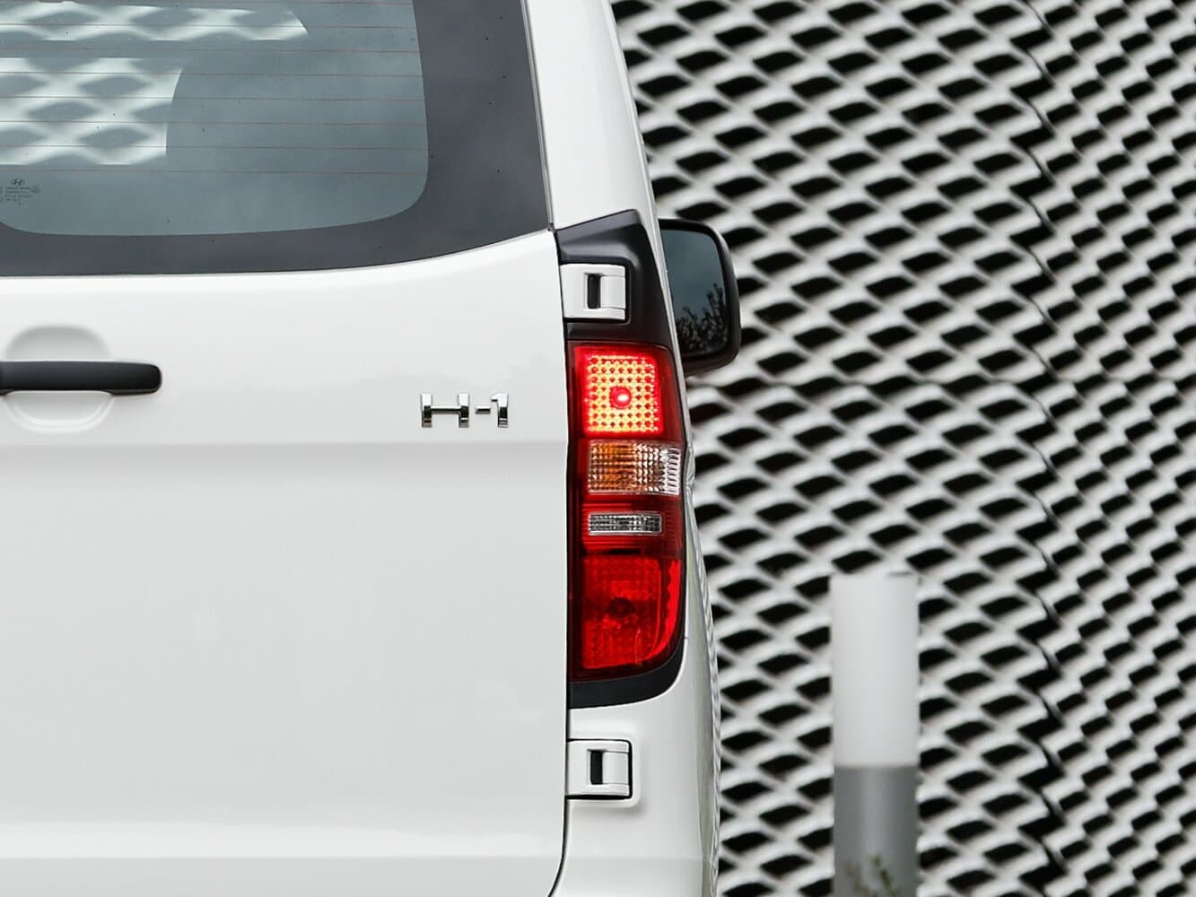 Hyundai H-1 II Рестайлинг Фургон, фото 15