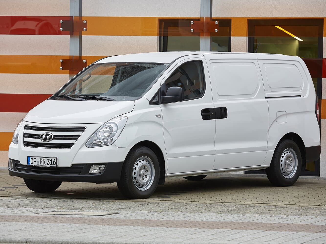 Hyundai H-1 II Рестайлинг Фургон