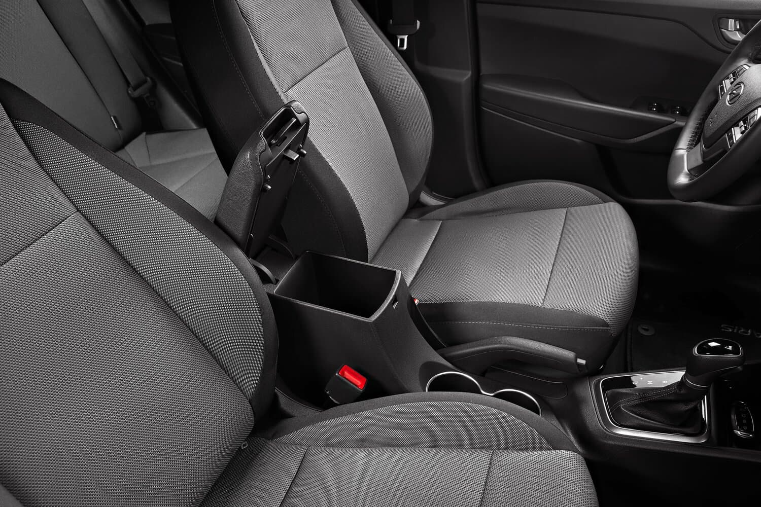Hyundai Solaris II Рестайлинг Седан, фото 15