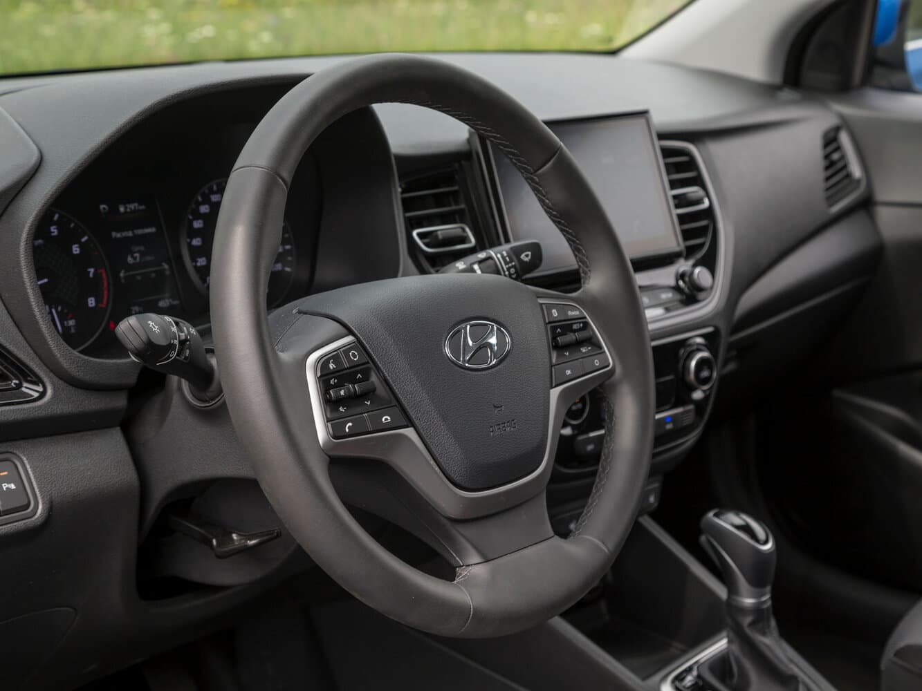 Hyundai Solaris II Рестайлинг Седан, фото 25