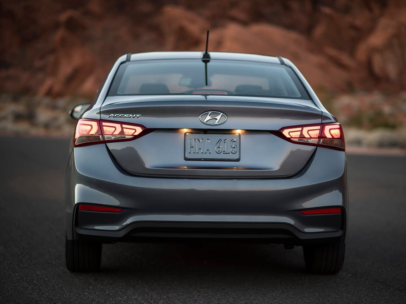 Hyundai Accent V Седан, фото 4