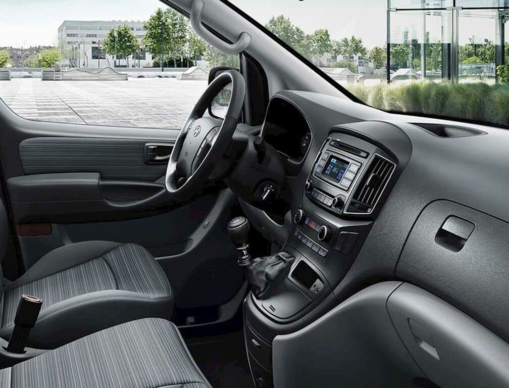 Hyundai Grand Starex I Рестайлинг 2 Фургон, фото 2