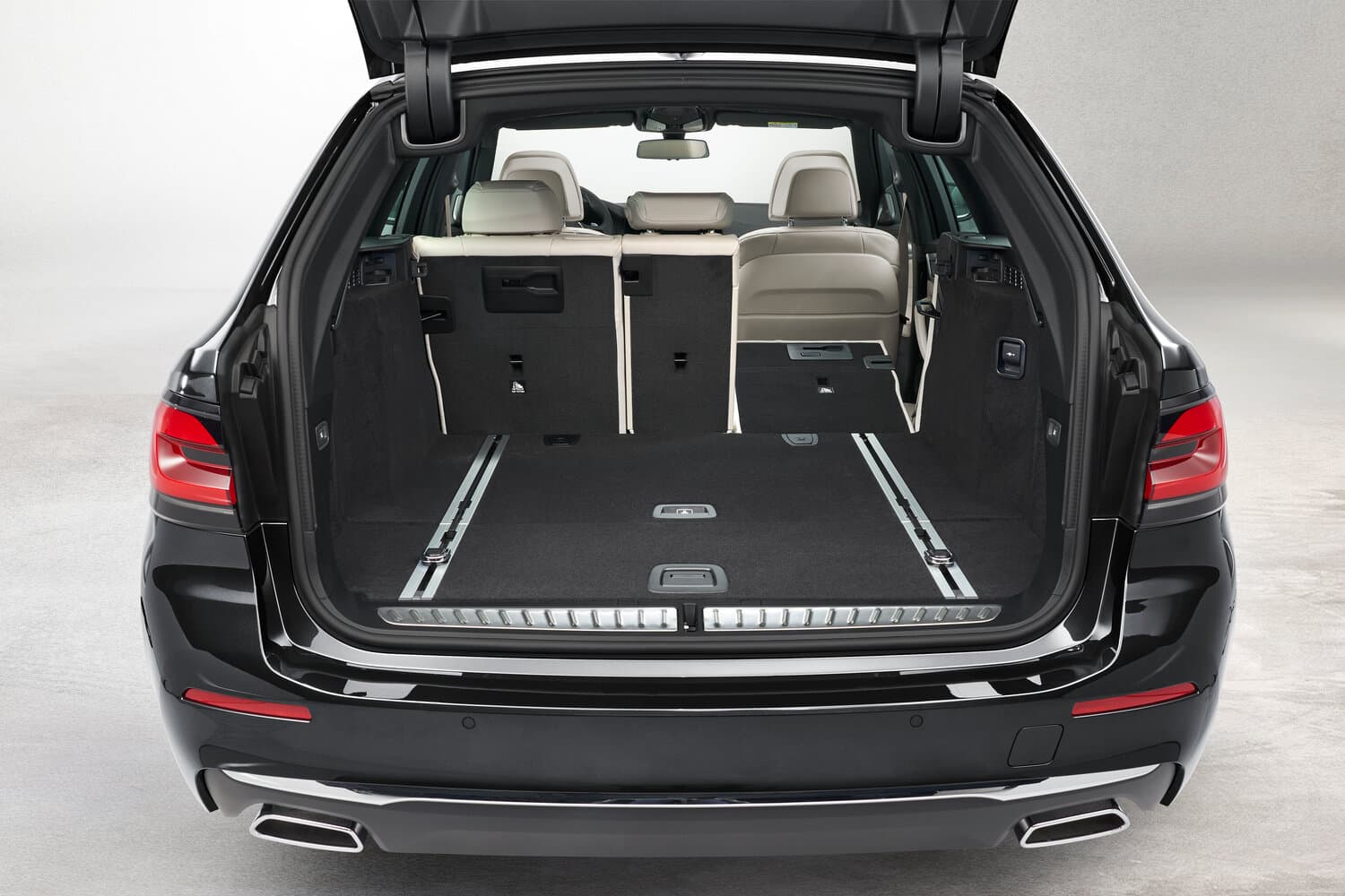 BMW 5 series VII (G30/G31) Рестайлинг Универсал 5 дв., фото 13