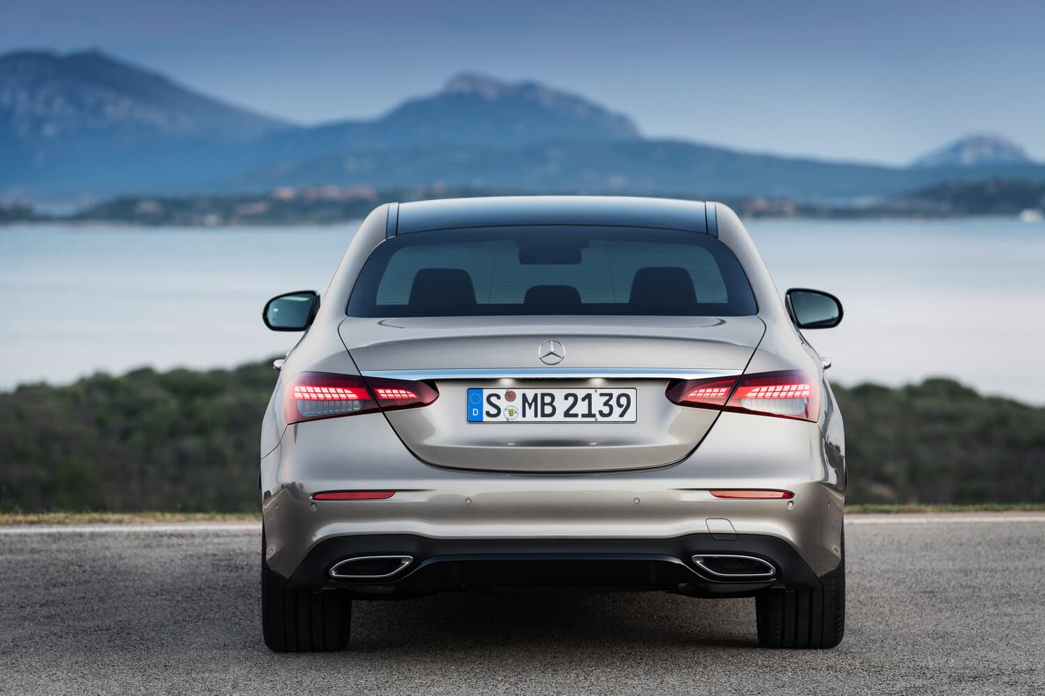 Mercedes-Benz E-Class V (W213, S213, C238) Рестайлинг Седан, фото 4