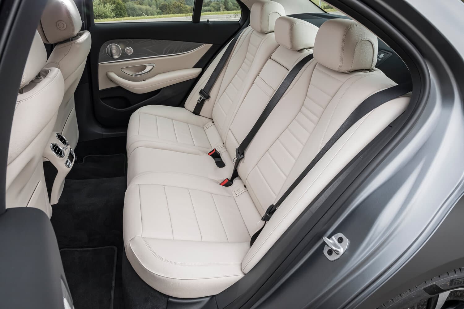 Mercedes-Benz E-Class V (W213, S213, C238) Рестайлинг Седан, фото 10