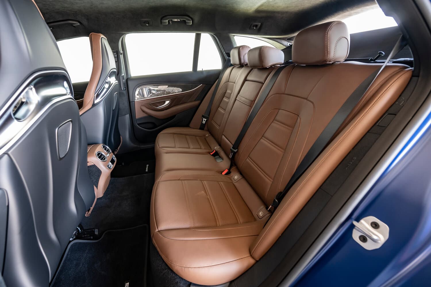 Mercedes-Benz E-Class AMG V (W213) Рестайлинг Универсал 5 дв., фото 10