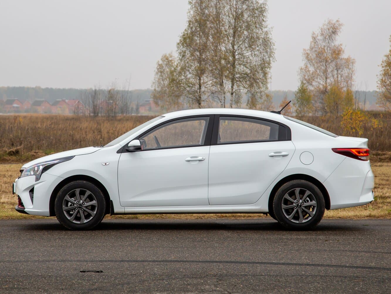 Kia Rio IV Рестайлинг Седан, фото 17