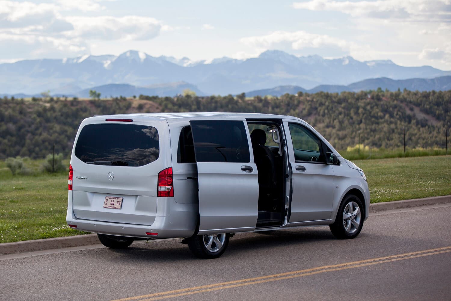 Mercedes-Benz Metris  Минивэн, фото 5