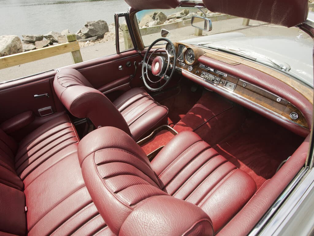 Mercedes-Benz W111 Кабриолет, фото 9
