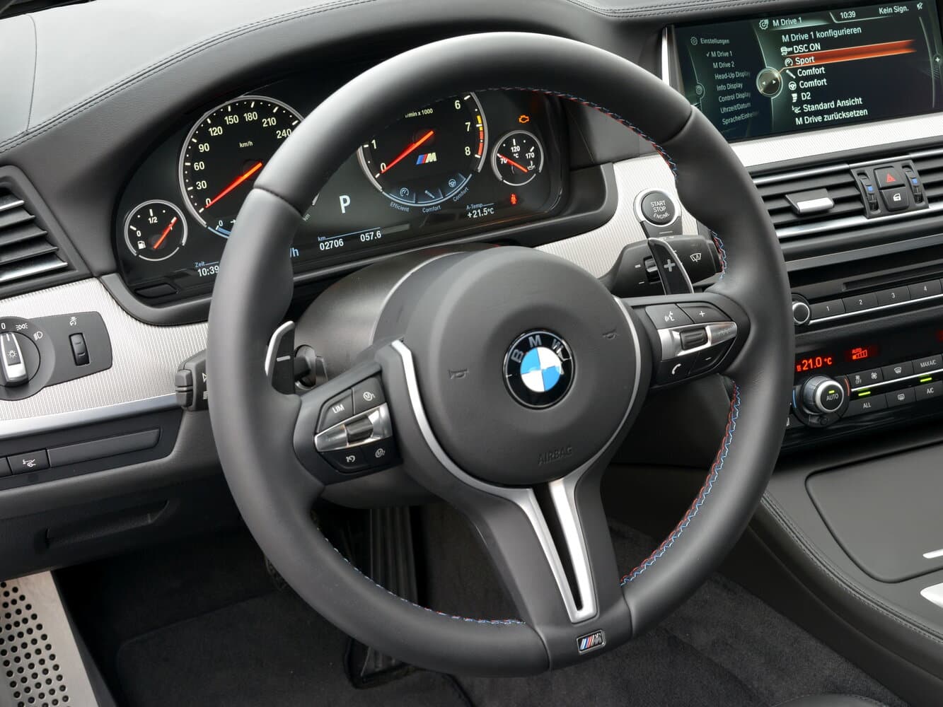 BMW M5 V (F10) Рестайлинг Седан, фото 7