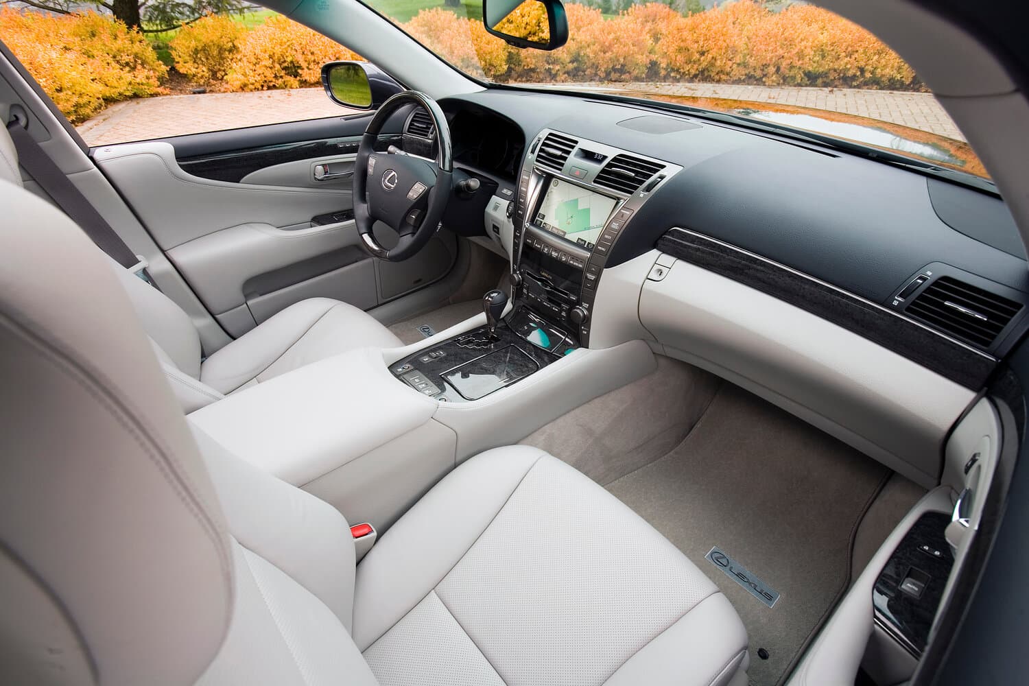 Lexus LS IV Седан Long, фото 7