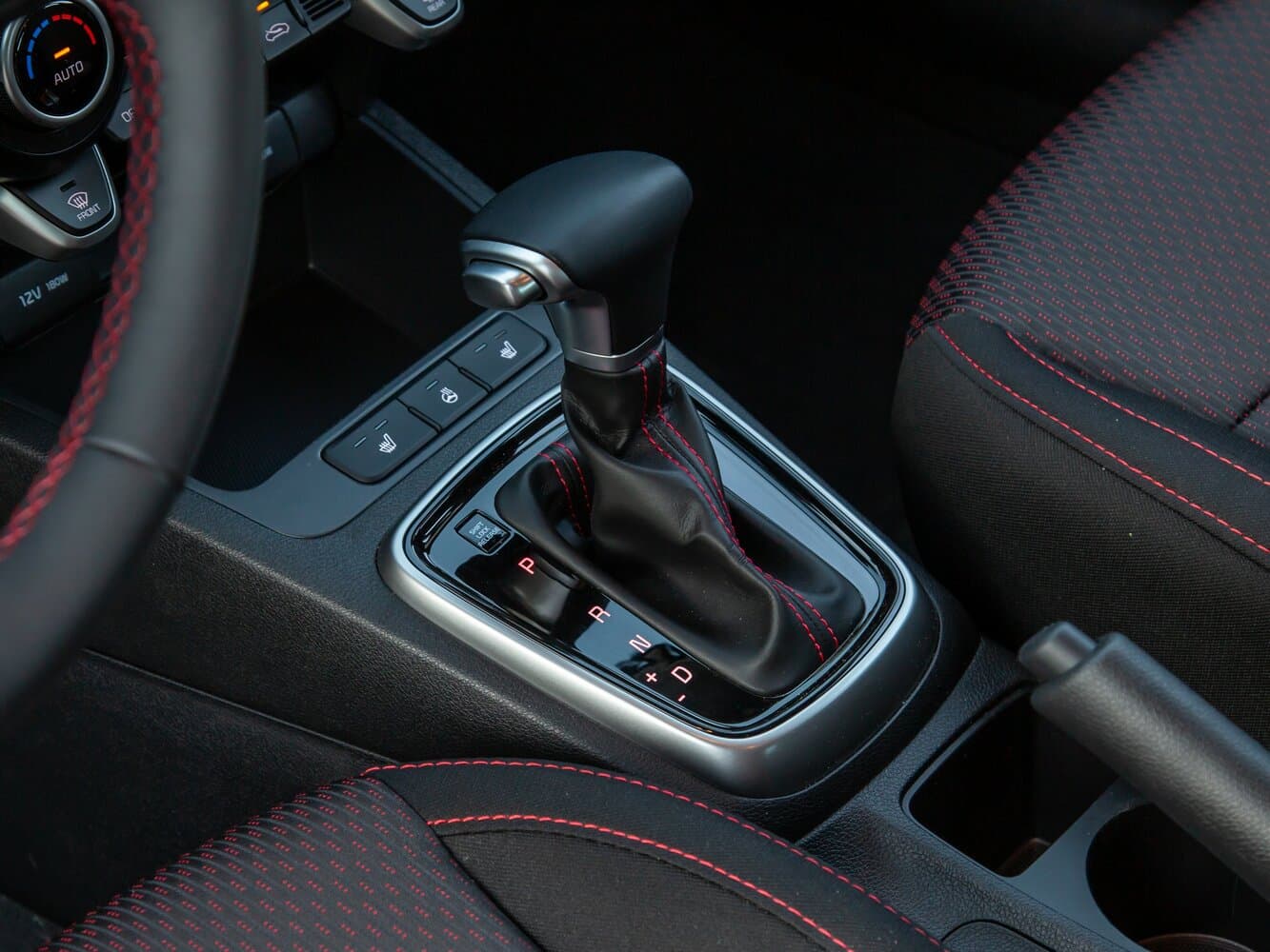 Kia Rio IV Рестайлинг Хэтчбек 5 дв. X, фото 25