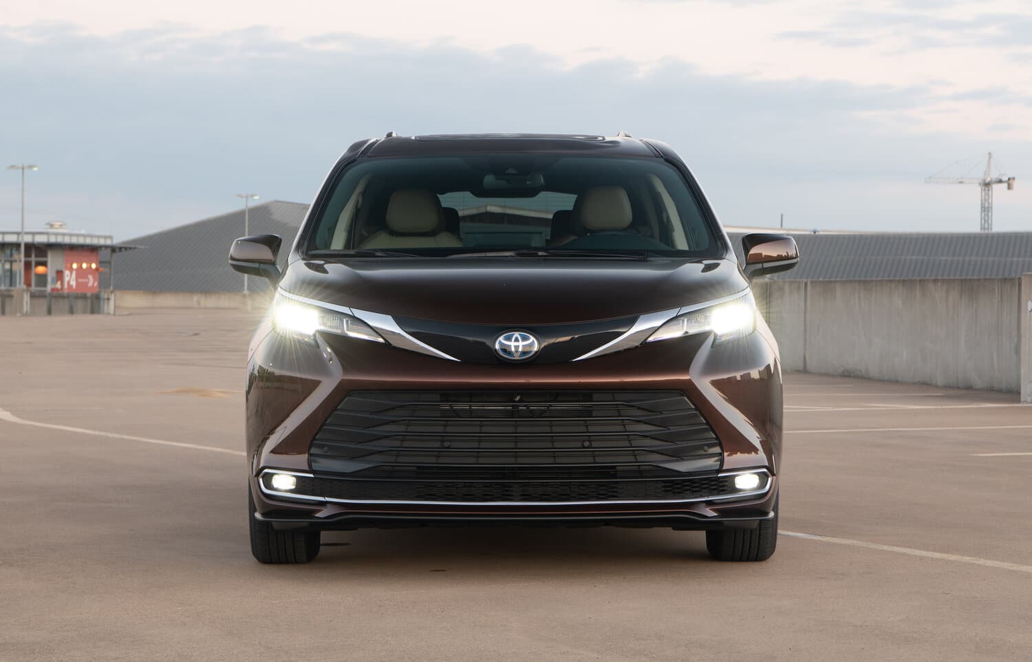 Toyota Sienna IV Минивэн, фото 3