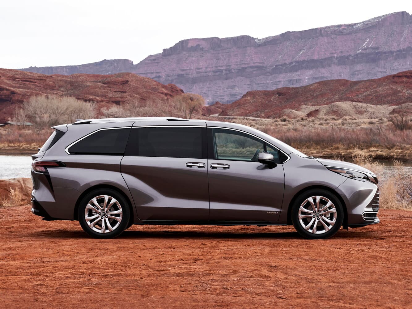 Toyota Sienna IV Минивэн, фото 2