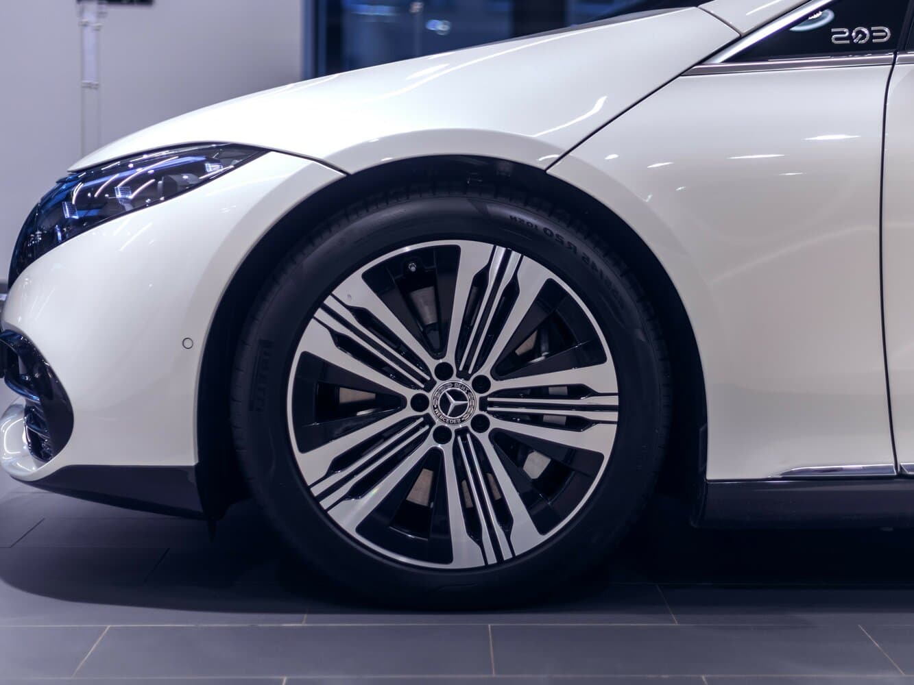 Mercedes-Benz EQS Лифтбек, фото 36