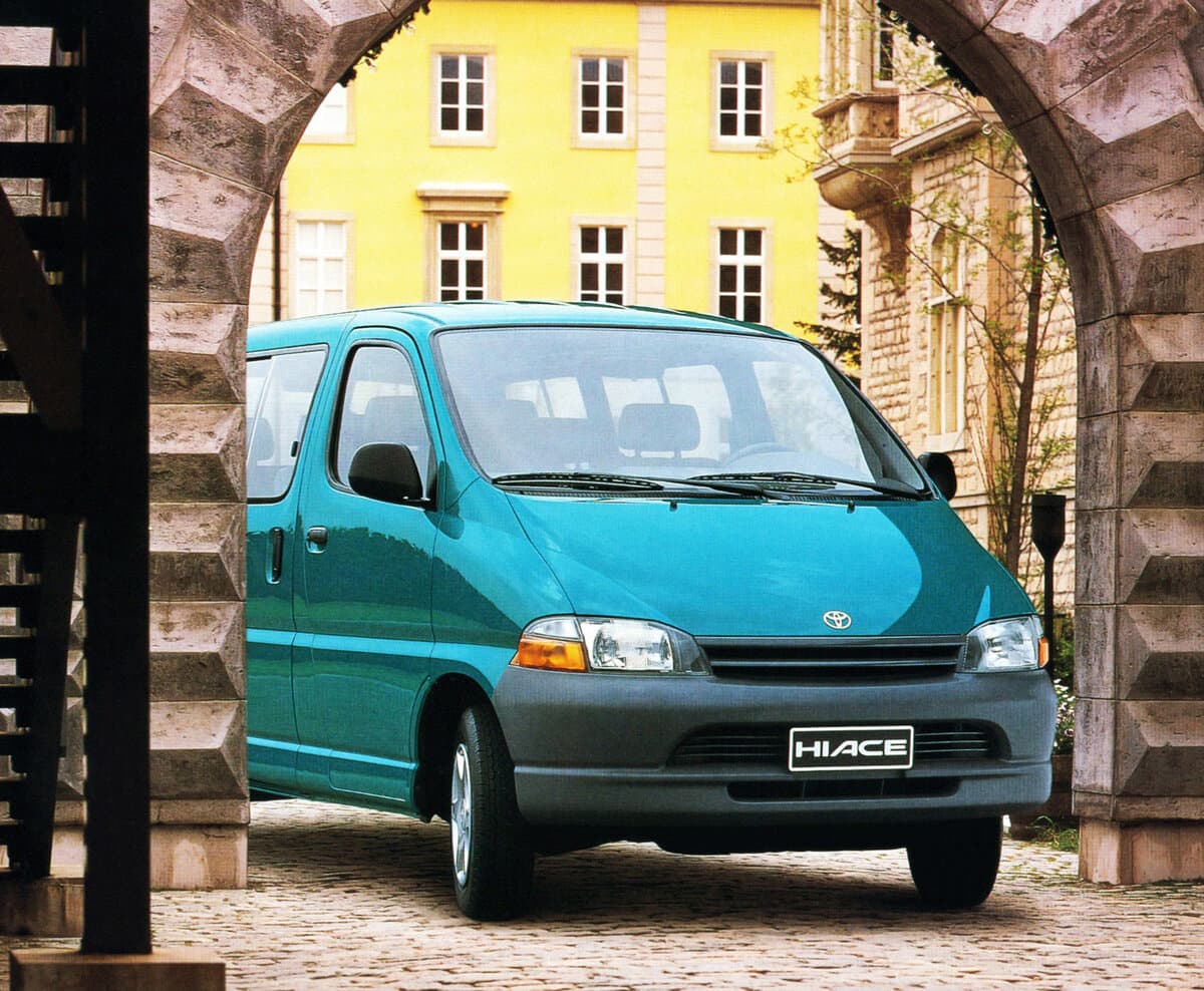 Toyota HiAce XH10 Минивэн, фото 2