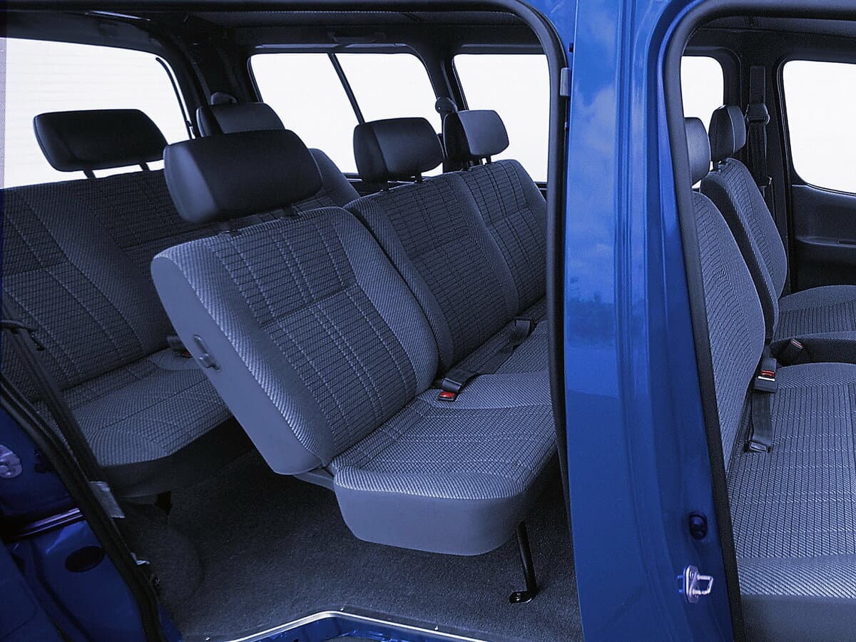 Toyota HiAce XH10 Минивэн, фото 6