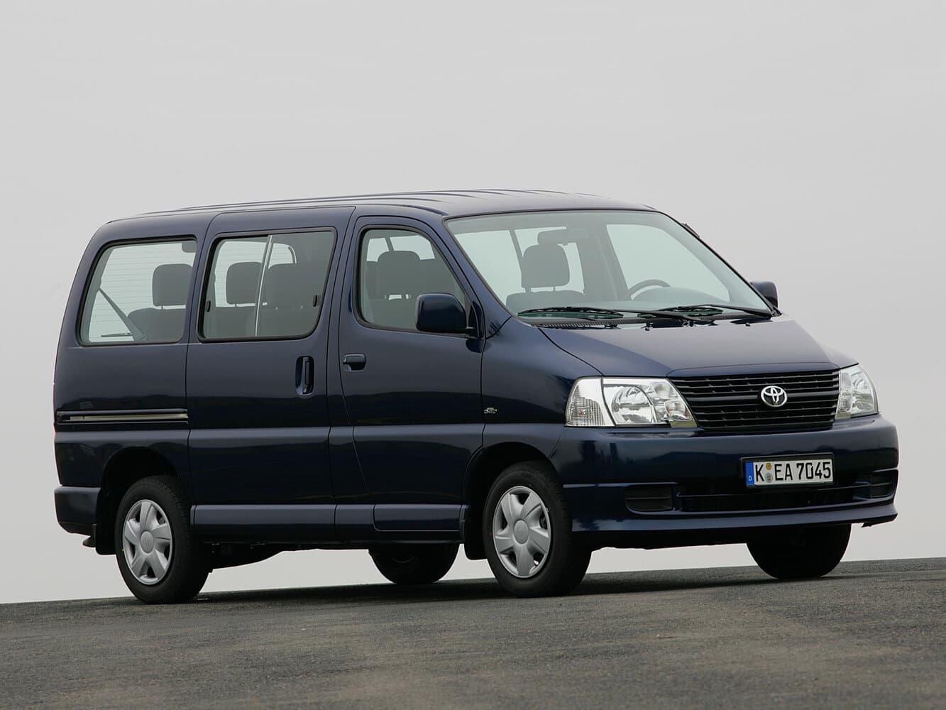 Toyota HiAce XH10 Рестайлинг