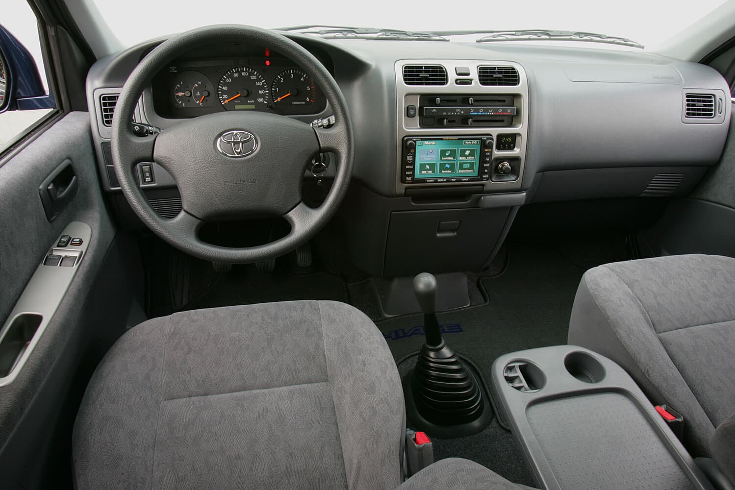 Toyota HiAce XH10 Рестайлинг Минивэн Long, фото 3