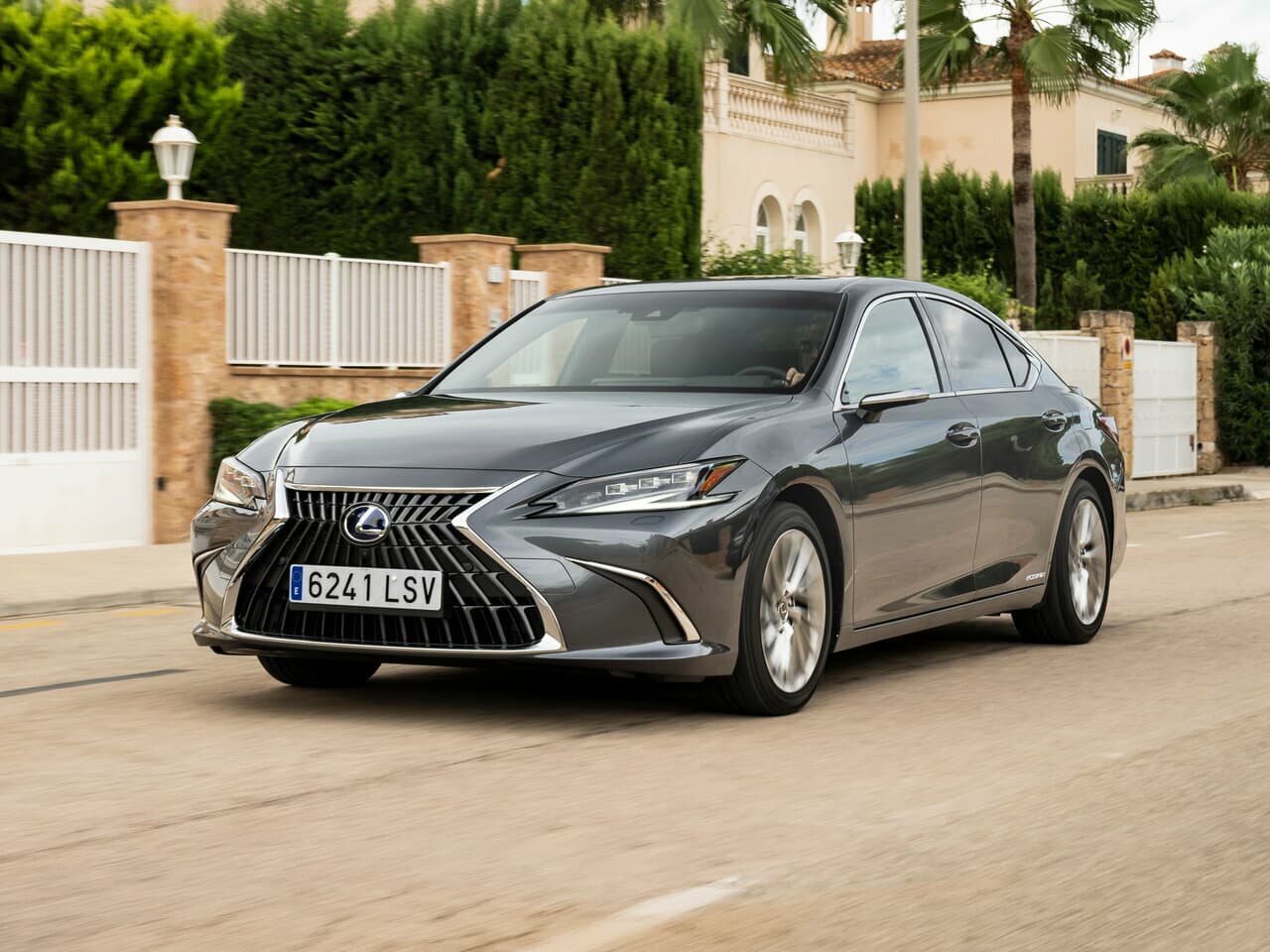 Lexus ES VII Рестайлинг
