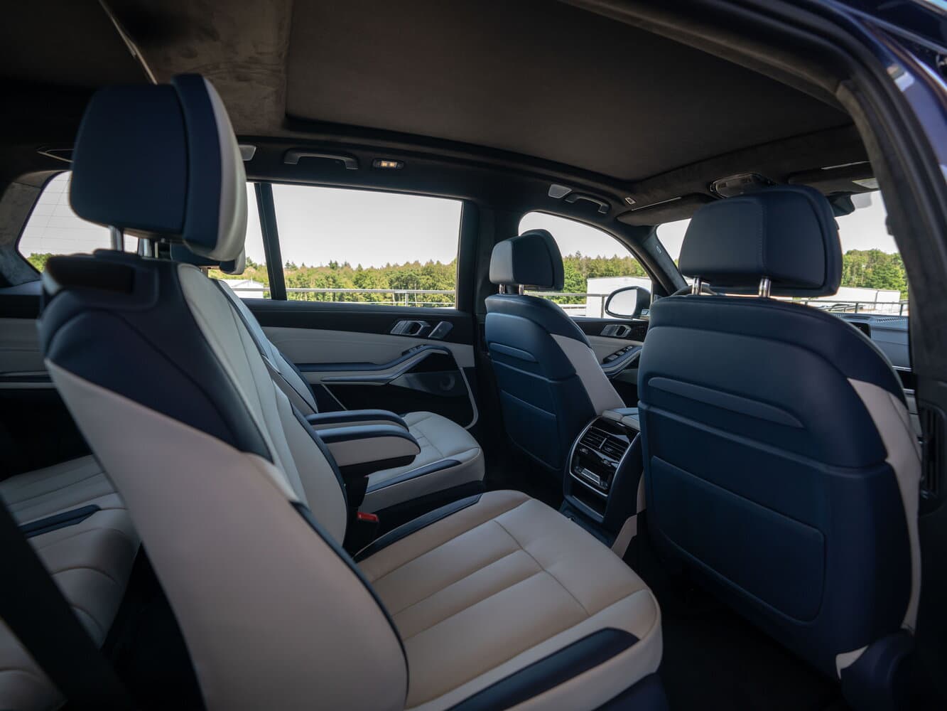 Alpina, XB7, G07, 2022, фото 15