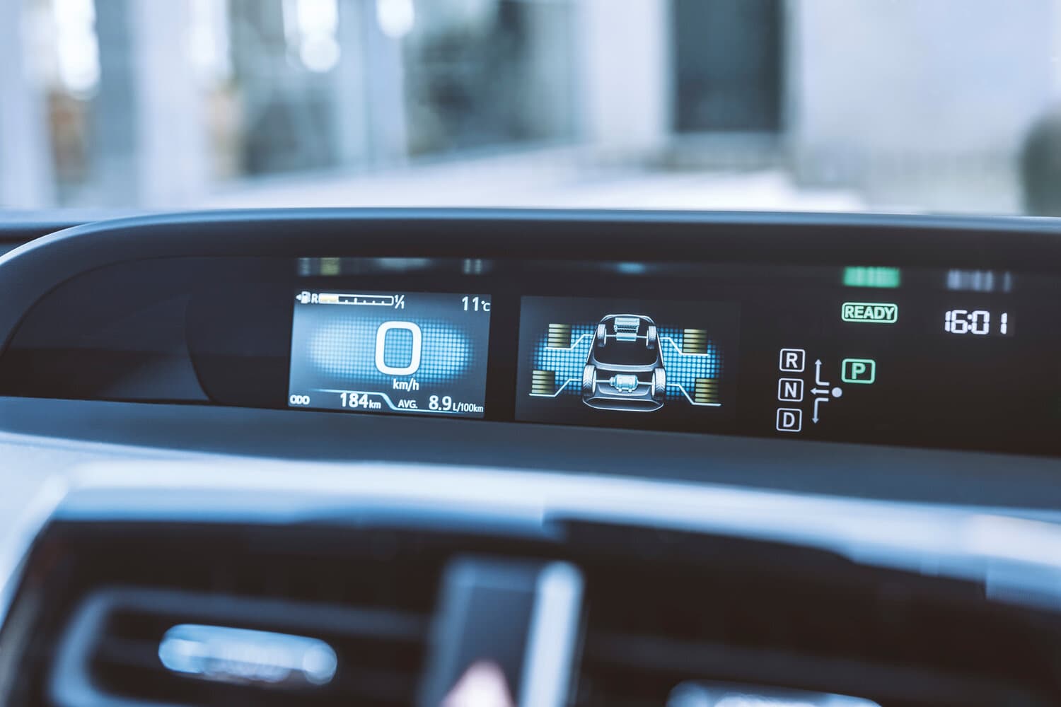 Toyota Prius IV Рестайлинг (XW50) Лифтбек, фото 7
