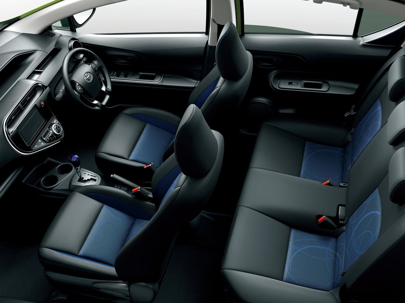 Toyota Aqua I Рестайлинг 2 Хэтчбек 5 дв., фото 6