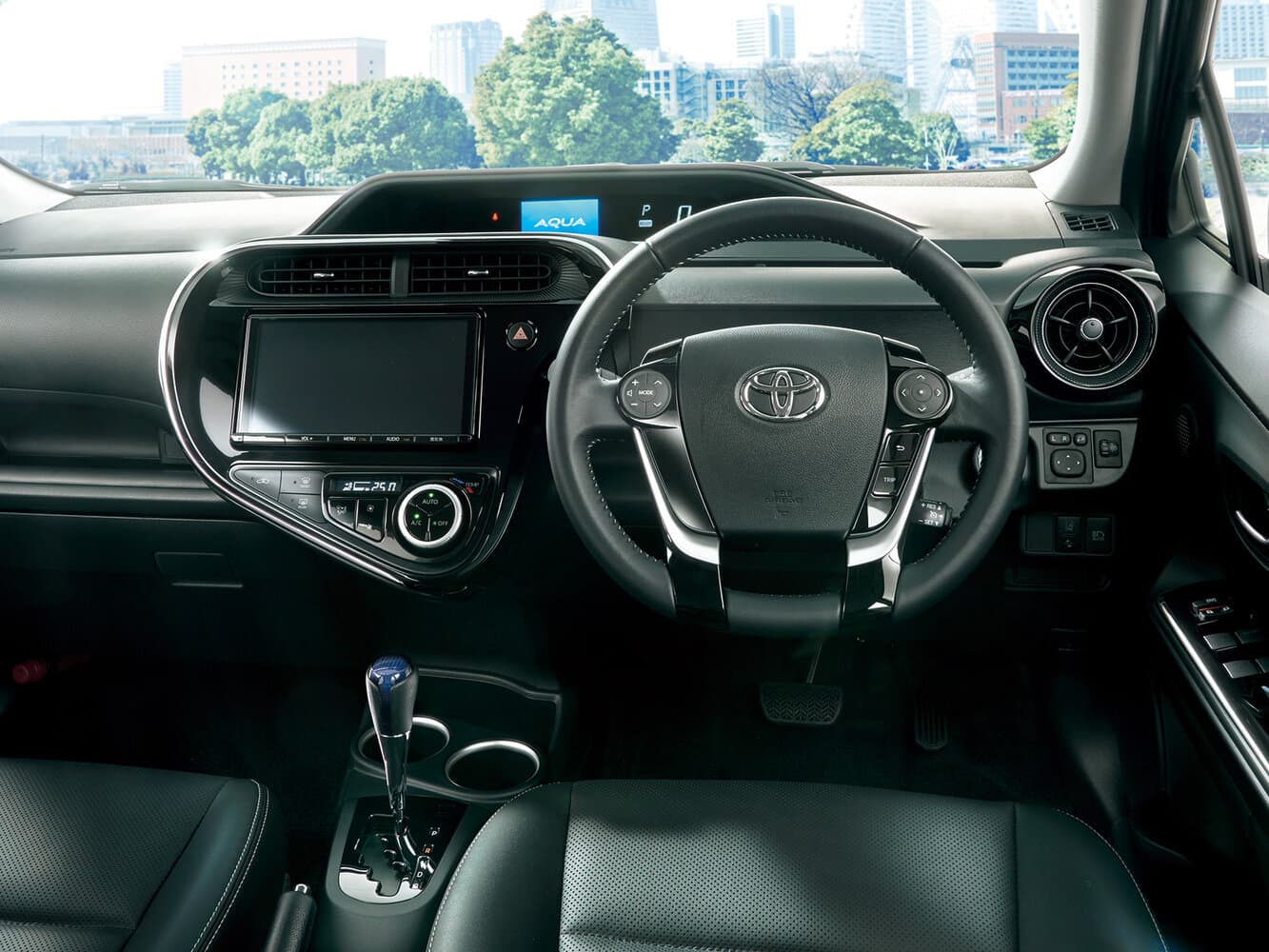 Toyota Aqua I Рестайлинг 2 Хэтчбек 5 дв., фото 5