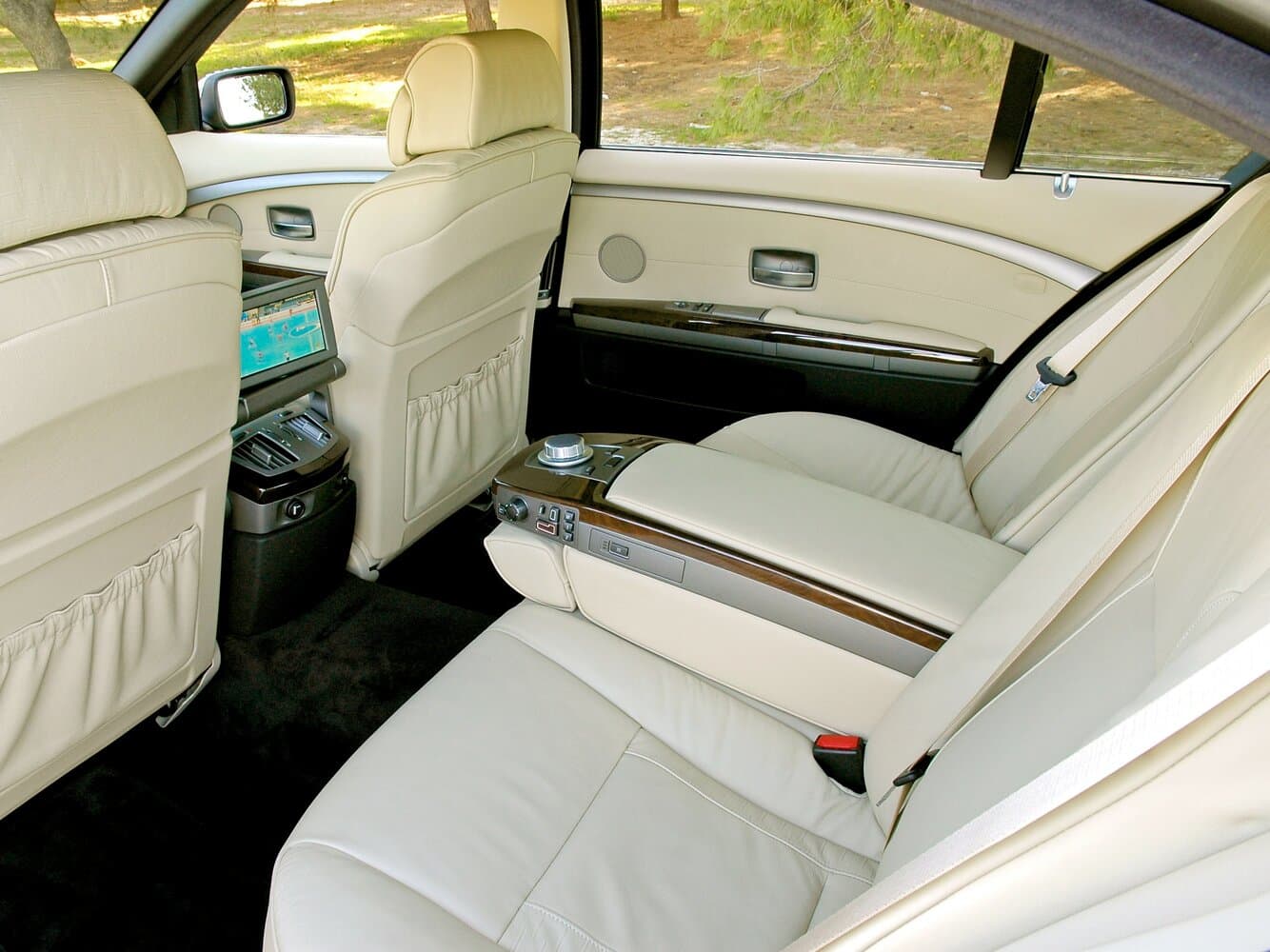 BMW 7 series IV (E65/E66) Рестайлинг Седан Long, фото 11
